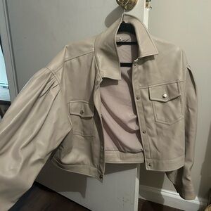 TAHARI cream leather jacket